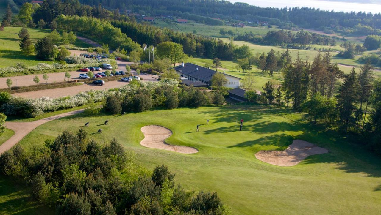 Hjarbaek Fjord Golfcenter Apartman Skals Kültér fotó